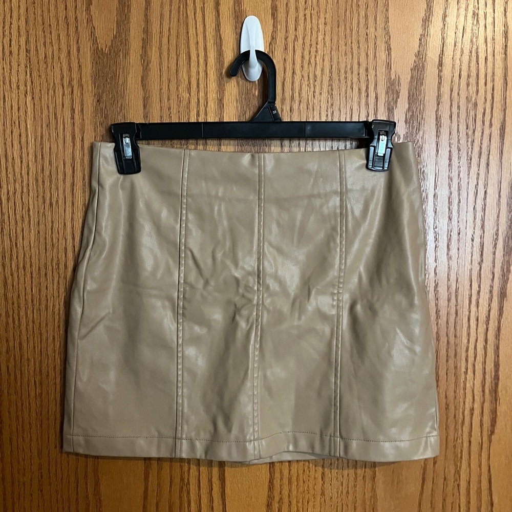 tan mini skirt